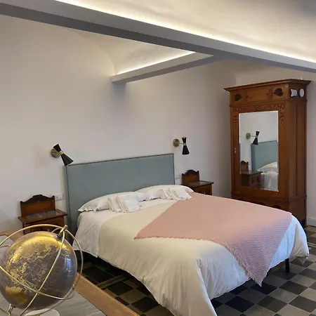 Dimora Dei Minoriti Bed & Breakfast Catania Exterior photo